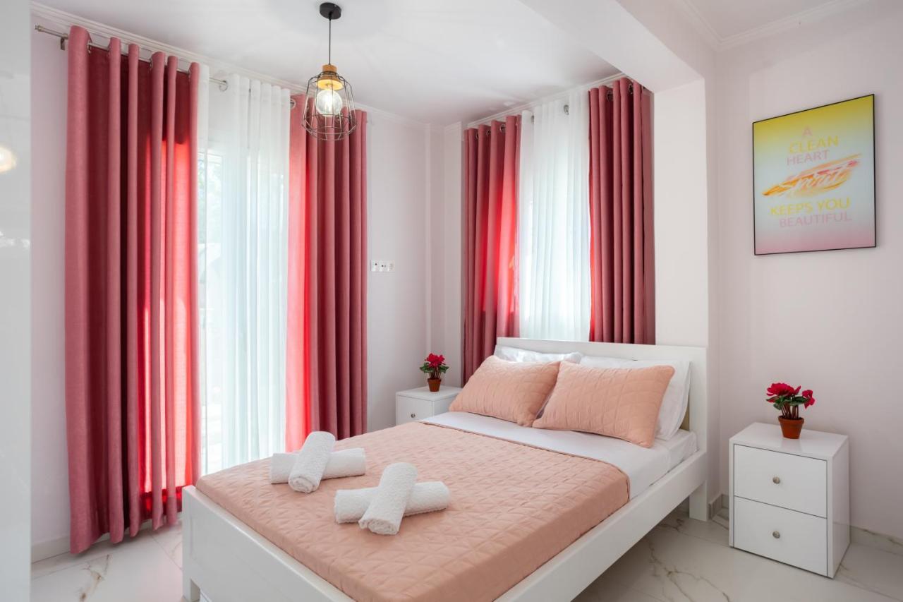 Nina'S Luxury Apartments Virósz Kültér fotó
